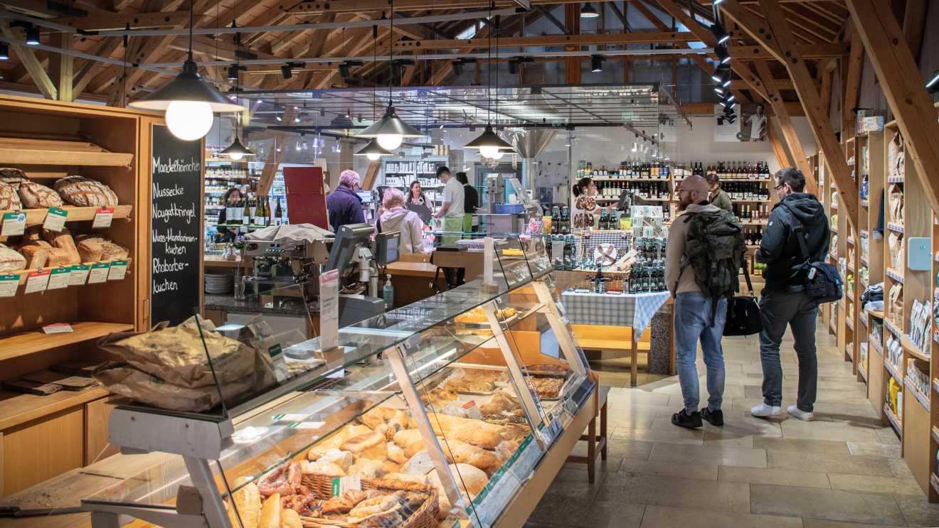 Das Innenleben des Hofladens.