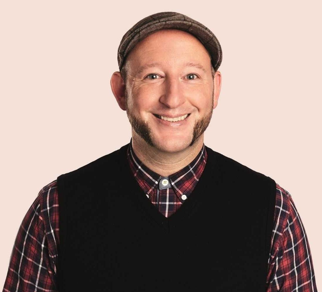 Man sieht Andreas Schuster, Experte für nachhaltige Mobilität